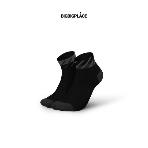 INCYLENCE RUNNING SOCKS - DISRUPTS SHORT BLACK-Socks-INCYLENCE-Malaysia-Singapore-Australia-Hong Kong-Philippines-Indonesia-Bigbigplace.com