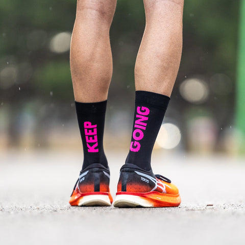 Sporcks Running Socks - Keep Going Black-Calcetines de running-Sporcks-Malaysia-Singapore-Australia-Hong Kong-Philippines-Indonesia-Bigbigplace.com