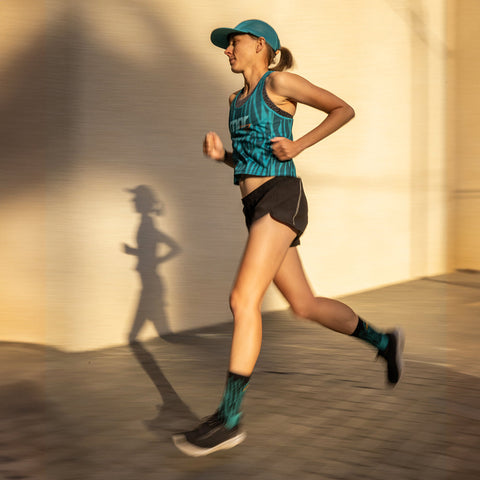 Rnnr Marathon Sock - Drippy Cheetah Teal-Rnnr-Malaysia-Singapore-Australia-Hong Kong-Philippines-Indonesia-Bigbigplace.com