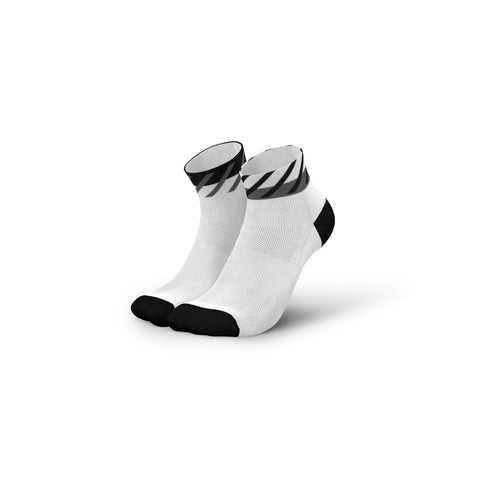 INCYLENCE RUNNING SOCKS - DISRUPTS SHORT WHITE-Socks-INCYLENCE-Malaysia-Singapore-Australia-Hong Kong-Philippines-Indonesia-Bigbigplace.com