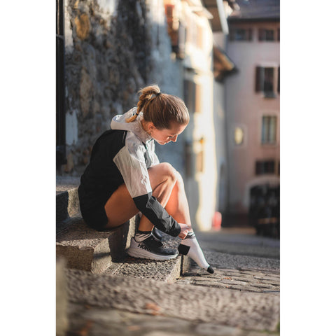 INCYLENCE RUNNING SOCKS - DISRUPTS SHORT WHITE-Socks-INCYLENCE-Malaysia-Singapore-Australia-Hong Kong-Philippines-Indonesia-Bigbigplace.com